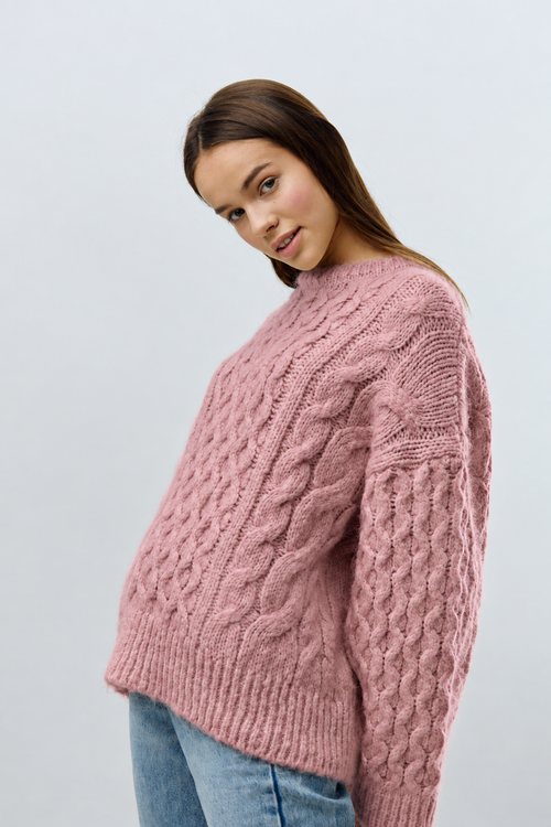 Cable Knit Sweater - Pink